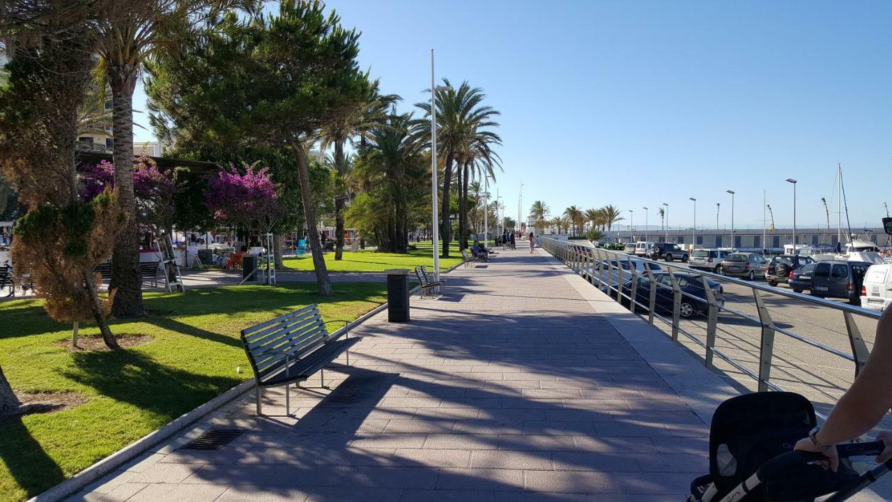 Apartamento Eivissa Gandía Esterno foto